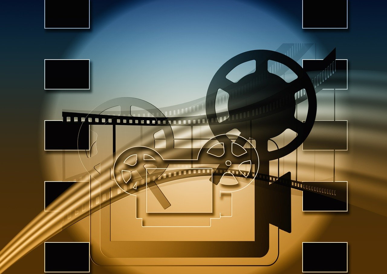 Film Projector Movie Projector  - geralt / Pixabay